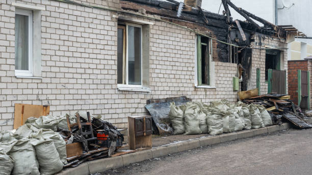 24/7 Emergency Fire Damage Removal experts in Coyne Center, IL